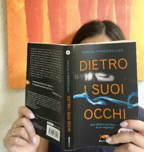 Scopri di più sull'articolo Dietro i suoi occhi di Sarah Pinborough